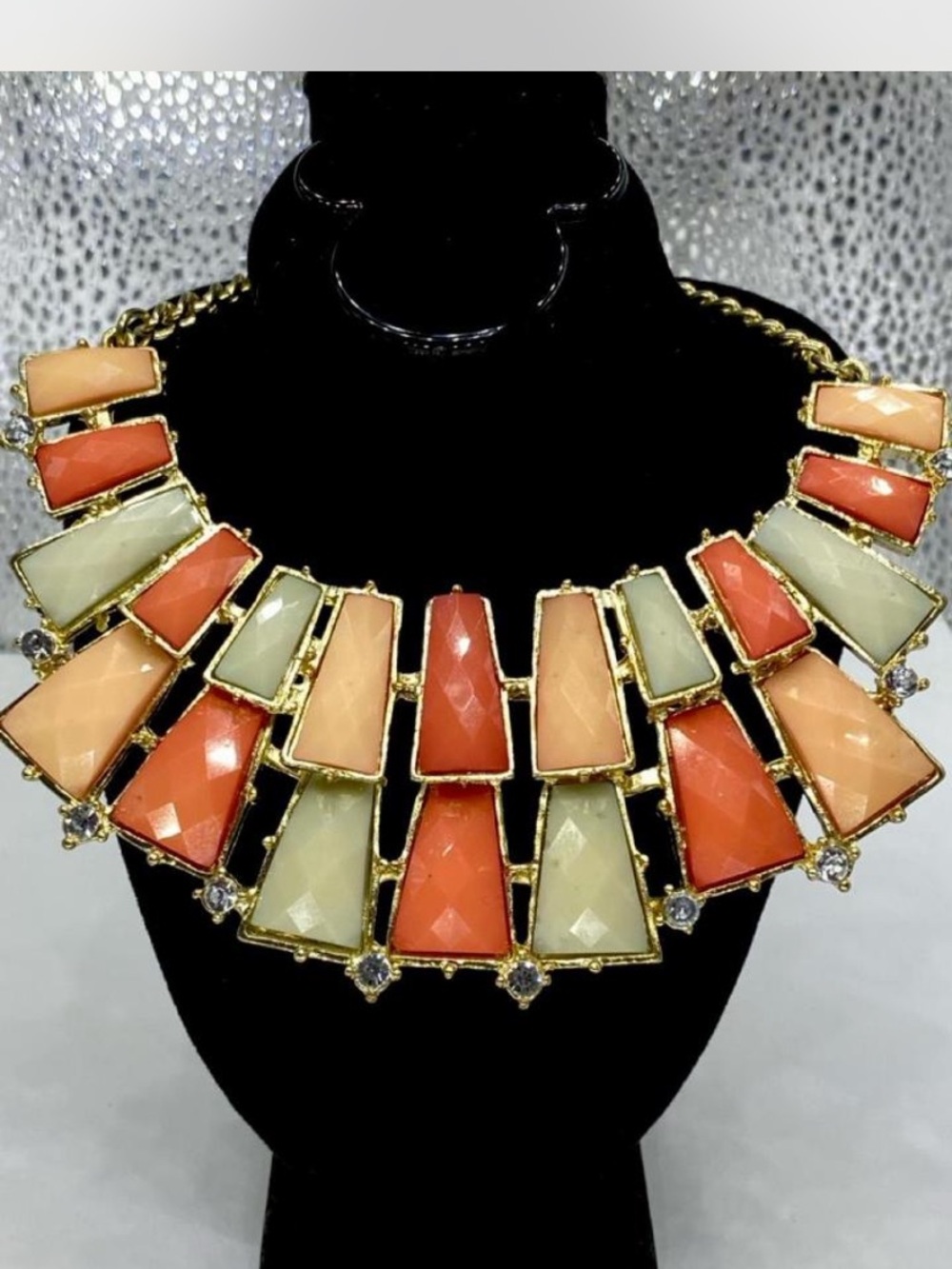 *** Statement ^ Southwestern  Multi-Color Bib Necklace / Bonus ! 👀 at Pics !